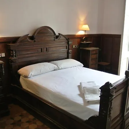 Homeholidaysrentals Historic House Costa Barcelona *