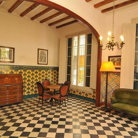 Homeholidaysrentals Historic House Costa Barcelona